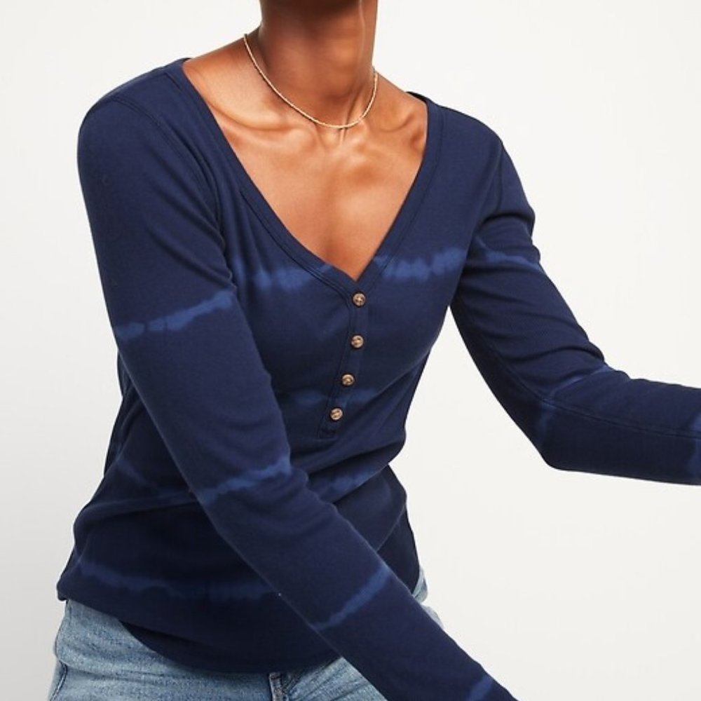 Old Navy Slim-Fit Rib-Knit Long-Sleeve Henley Tee for Women
